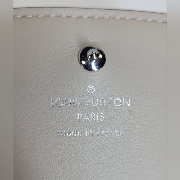 Louis Vuitton Mahina Iris Monogram Bi Fold Wallet - Picture 8 of 12